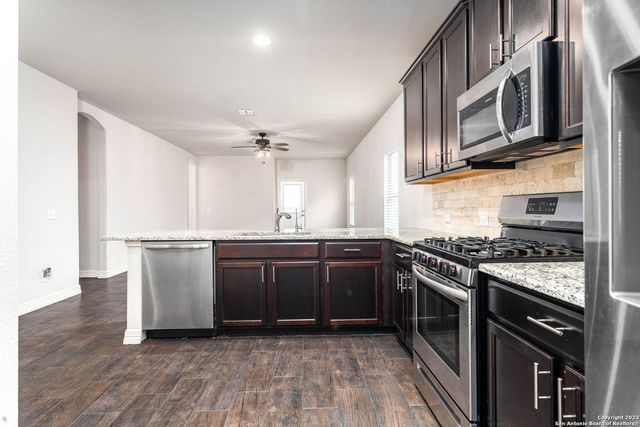 1182 Ranch Falls, San Antonio, TX 78245