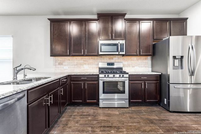 1182 Ranch Falls, San Antonio, TX 78245