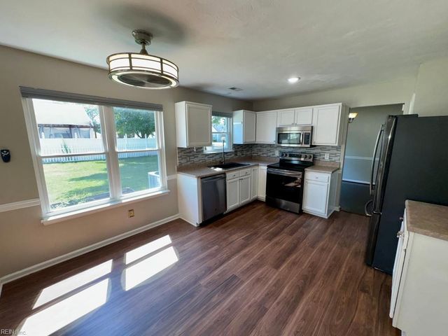 1401 Shady Tree WAY, Chesapeake, VA 23323