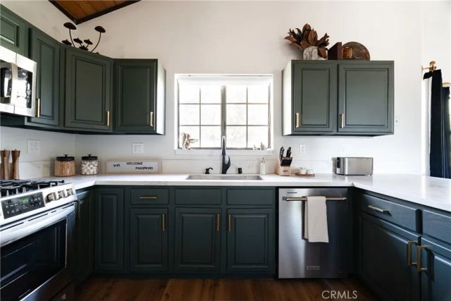 1132 Mount Shasta Road, Big Bear City, CA 92314