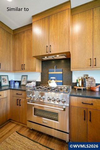 Model C Hampden Ln NE, Salem, OR 97317