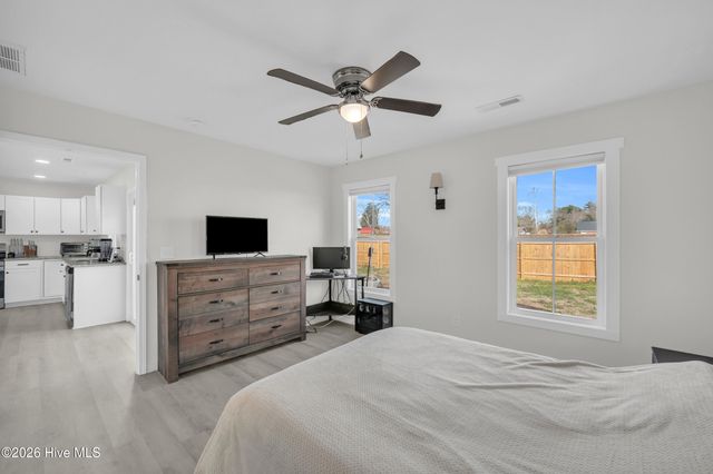 404 Fifth Street, Maysville, NC 28555