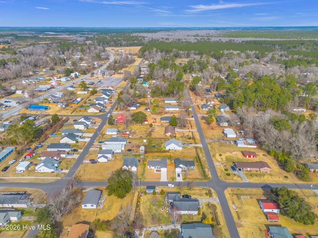 404 Fifth Street, Maysville, NC 28555