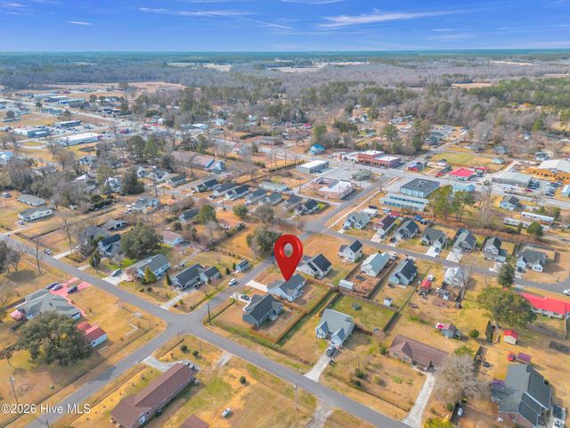 404 Fifth Street, Maysville, NC 28555