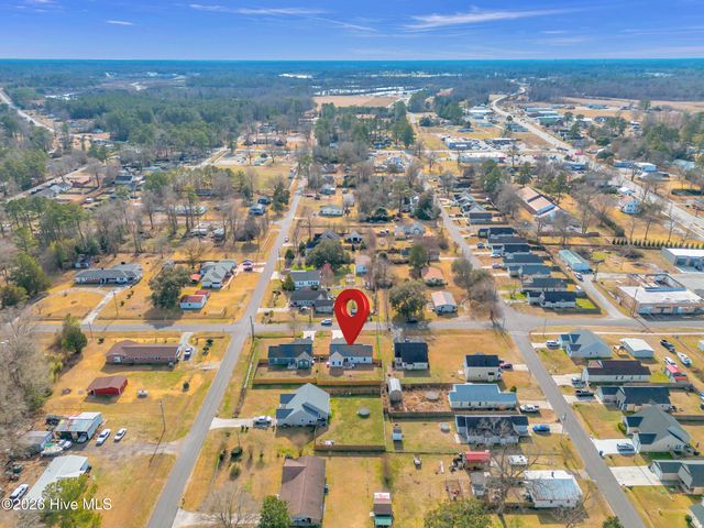 404 Fifth Street, Maysville, NC 28555