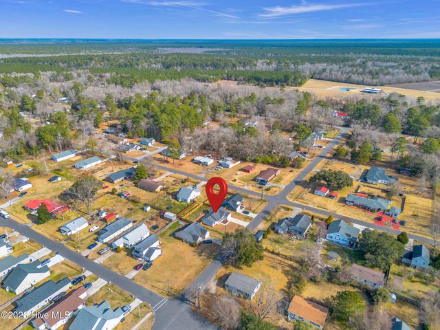 404 Fifth Street, Maysville, NC 28555