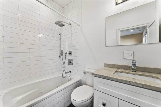 99 D St PH, Boston, MA 02127