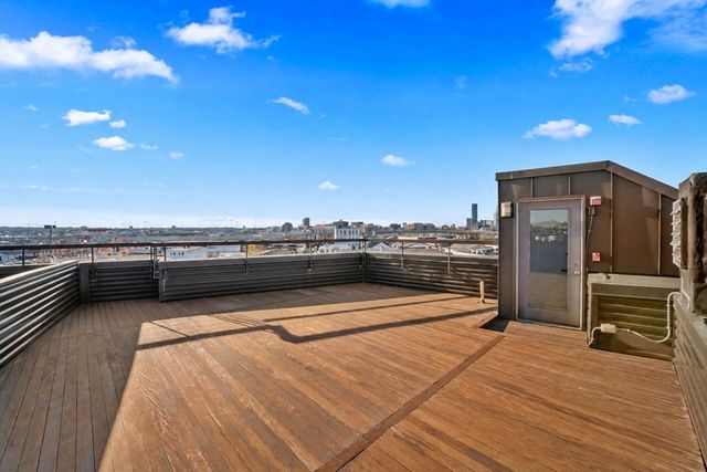 99 D St PH, Boston, MA 02127