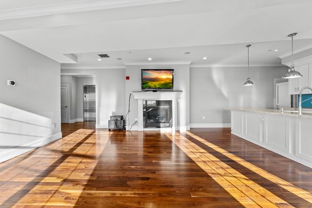 99 D St PH, Boston, MA 02127