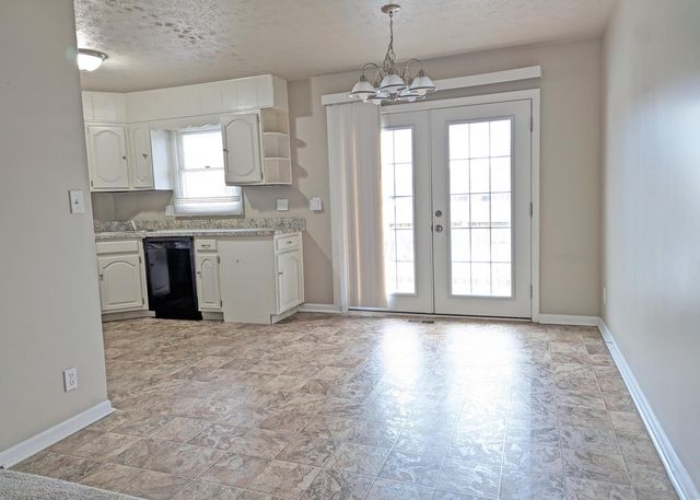 1124 Bookwalter Avenue, New Carlisle, OH 45344