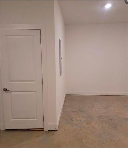 121 Pearl Street, Woodstock, GA 30188
