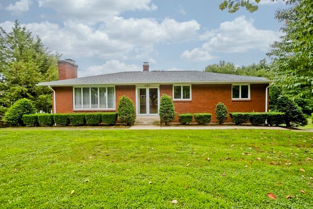 233 Lathrop St, South Hadley, MA 01075