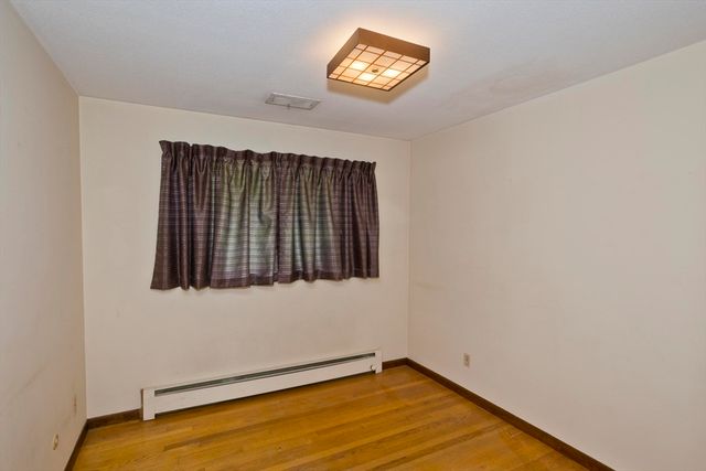 233 Lathrop St, South Hadley, MA 01075