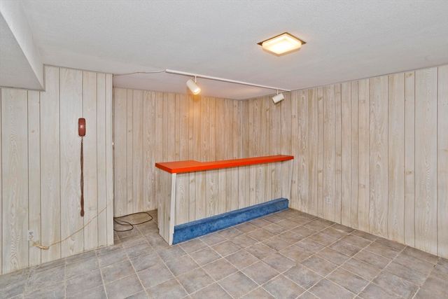 233 Lathrop St, South Hadley, MA 01075