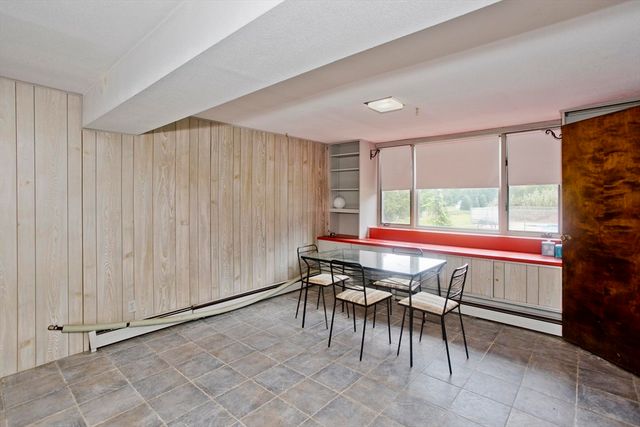 233 Lathrop St, South Hadley, MA 01075