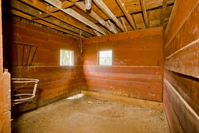 233 Lathrop St, South Hadley, MA 01075