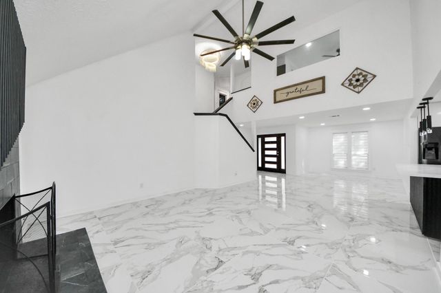 2715 Rolling Glen Drive, Spring, TX 77373