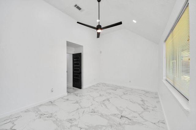 2715 Rolling Glen Drive, Spring, TX 77373