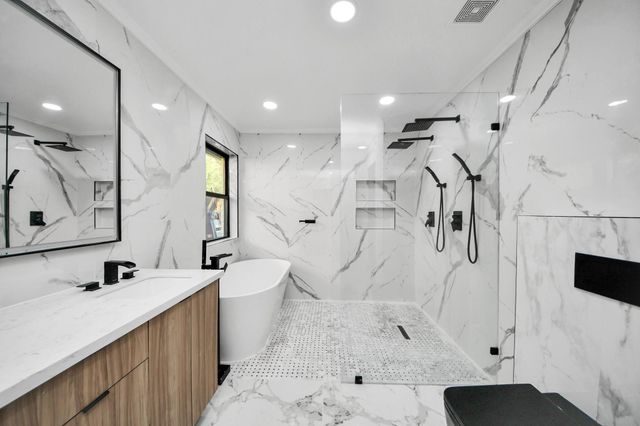 2715 Rolling Glen Drive, Spring, TX 77373