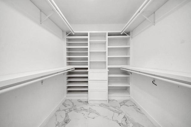 2715 Rolling Glen Drive, Spring, TX 77373