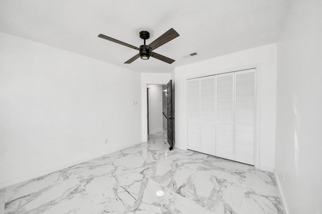 2715 Rolling Glen Drive, Spring, TX 77373