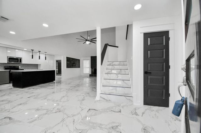 2715 Rolling Glen Drive, Spring, TX 77373