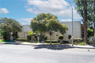 11138 Aqua Vista 17, Studio City, CA 91602