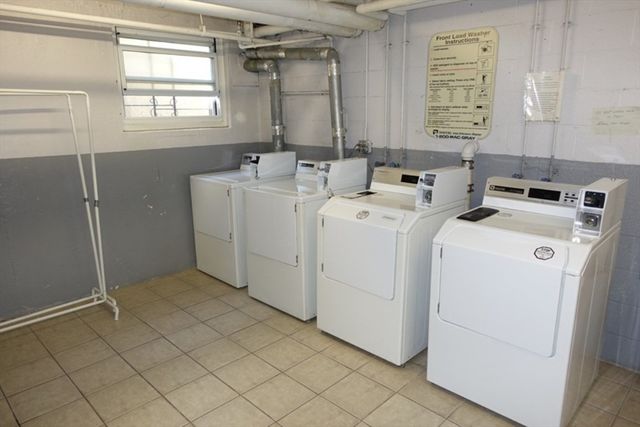 50 Park St 47, Brookline, MA 02446