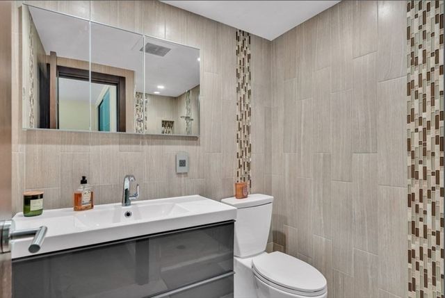 50 Park St 47, Brookline, MA 02446