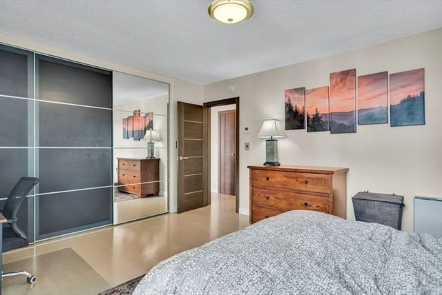 50 Park St 47, Brookline, MA 02446