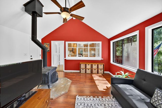 1480 Hillside Drive, Boulder Creek, CA 95006