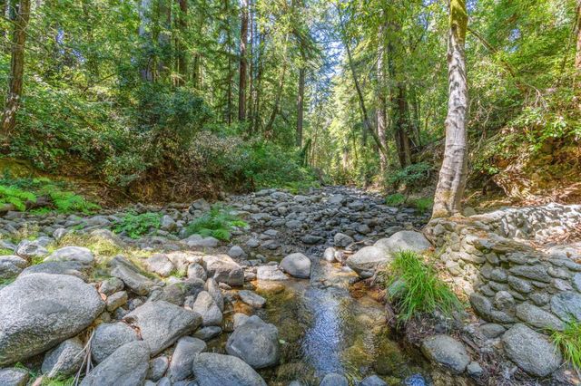 1480 Hillside Drive, Boulder Creek, CA 95006
