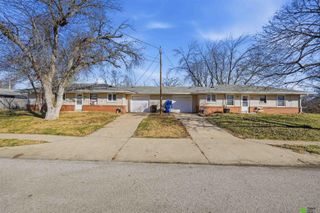 5200 W Craw Street, Lincoln, NE 68524
