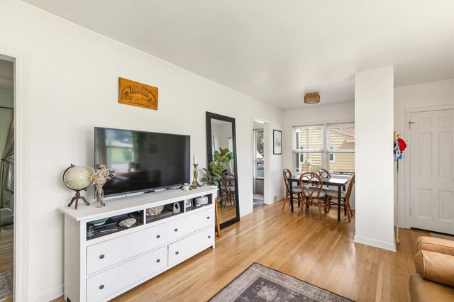 1232 60th Street, Des Moines, IA 50311