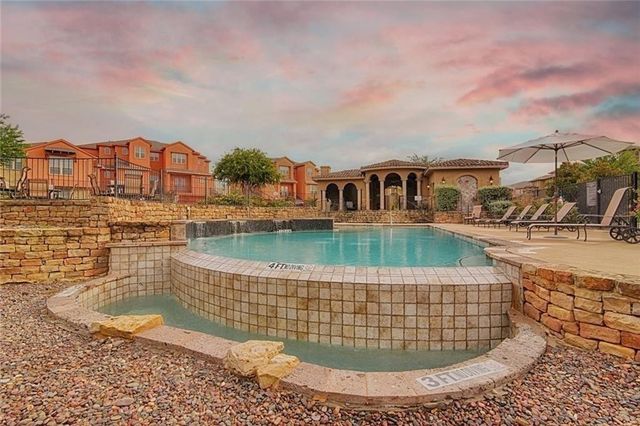 2650 Venice Drive 4, Grand Prairie, TX 75054
