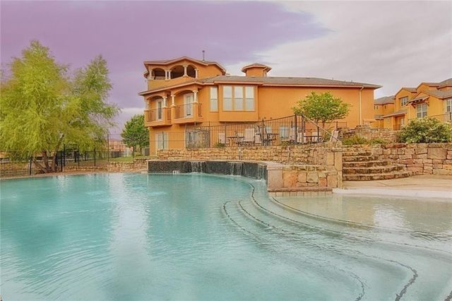 2650 Venice Drive 4, Grand Prairie, TX 75054