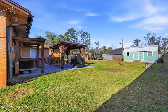 1507 BAY Circle, Orange Park, FL 32073