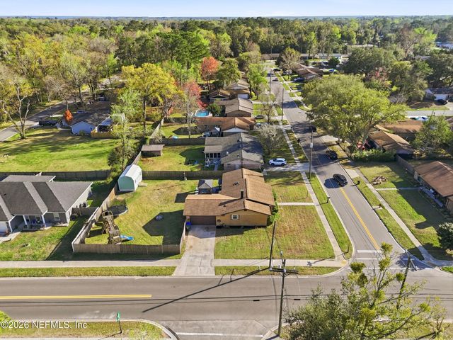 1507 BAY Circle, Orange Park, FL 32073