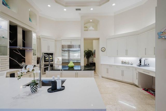 2841 NE 23rd Court, Pompano Beach, FL 33062