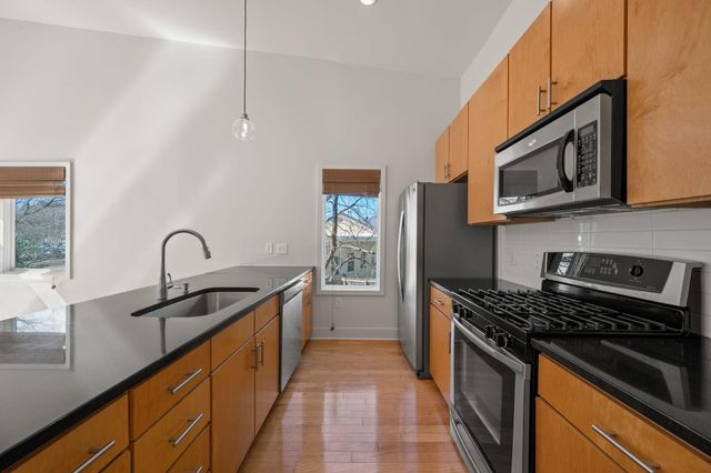 1702 S Lamar BLVD 16, Austin, TX 78704