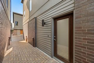 1702 S Lamar BLVD 16, Austin, TX 78704