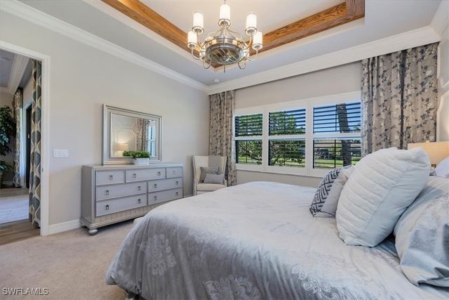 13422 Silktail DR, Naples, FL 34109