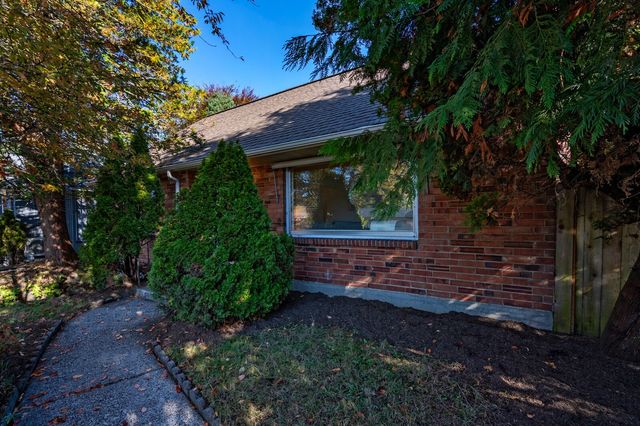 6502 27th Avenue NE, Seattle, WA 98115