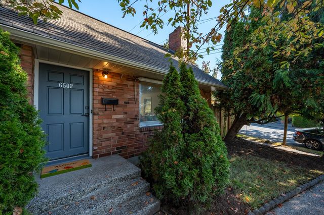 6502 27th Avenue NE, Seattle, WA 98115