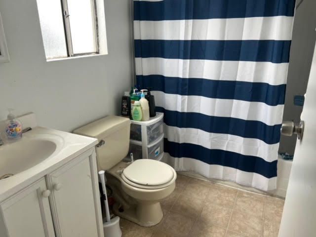 900 E Rankin Road 5, Tulare, CA 93274