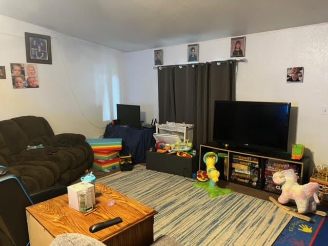 900 E Rankin Road 5, Tulare, CA 93274