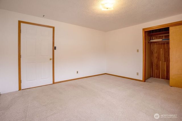 2209 42nd Avenue, Longview, WA 98632