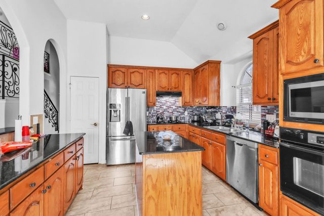 514 Richter Lane, Richmond, TX 77469