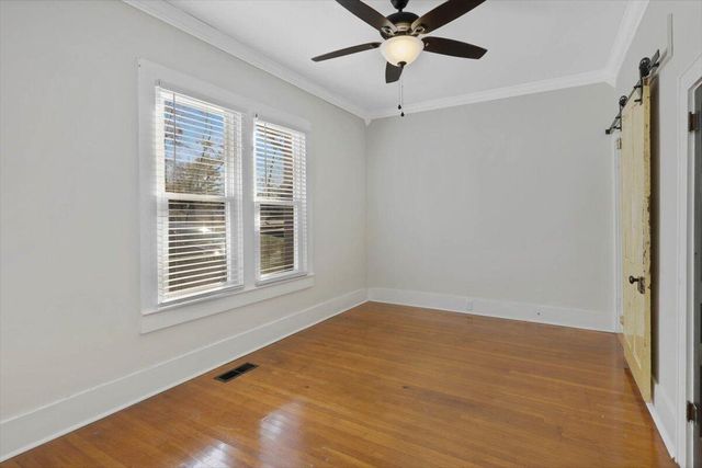 606 Holly Avenue, South Pittsburg, TN 37380