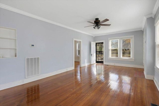 606 Holly Avenue, South Pittsburg, TN 37380